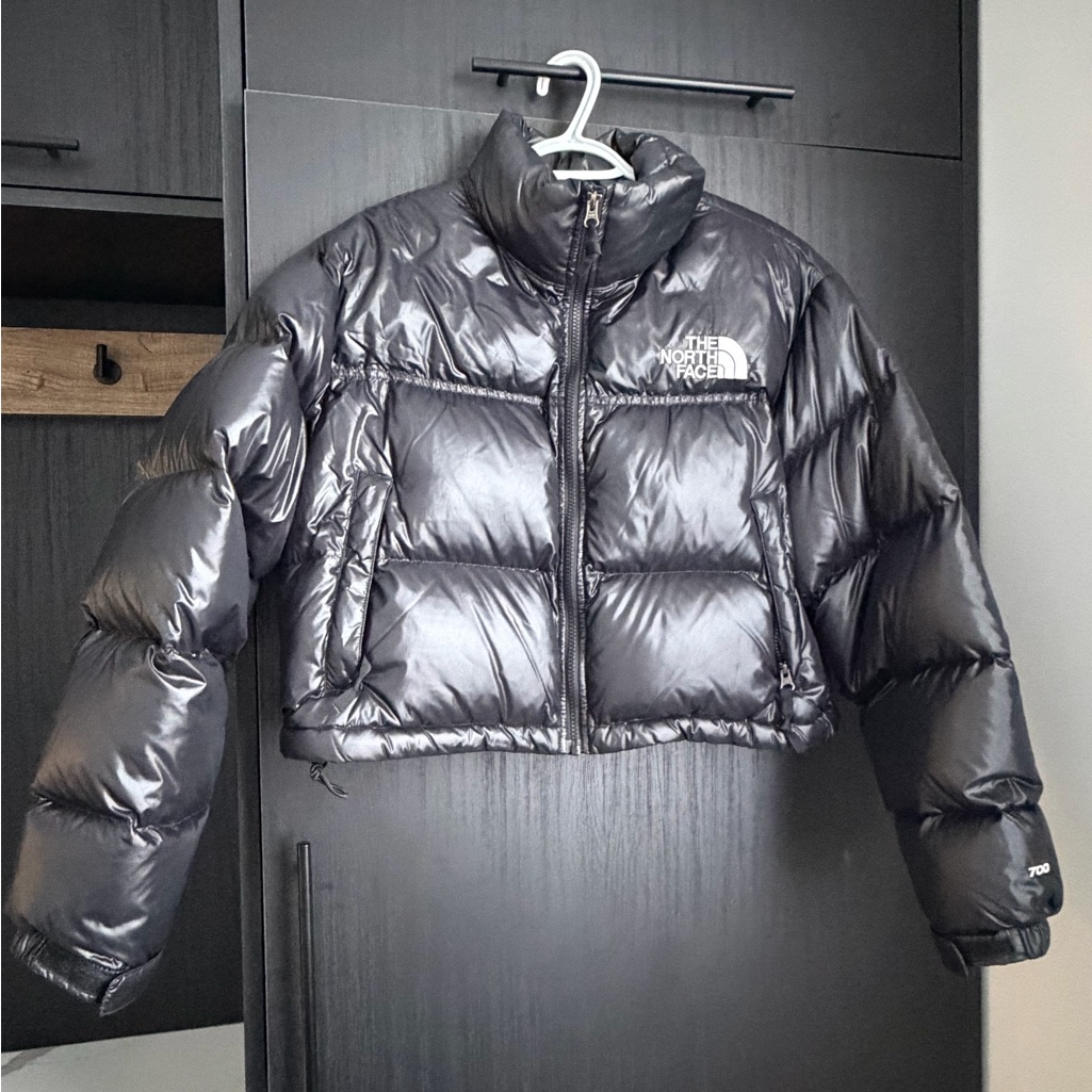 The North Face Women's Shiny Black Cropped Puffer Jacket